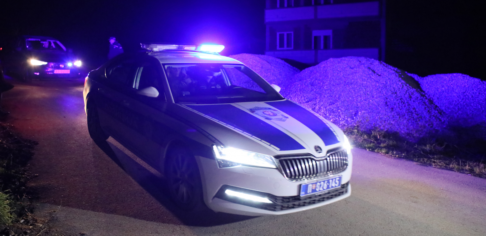 STRAVIČNO UBISTVO U ĆUPRIJI Mesar iskasapio kolegu u klanici, pa trčao ulicom!