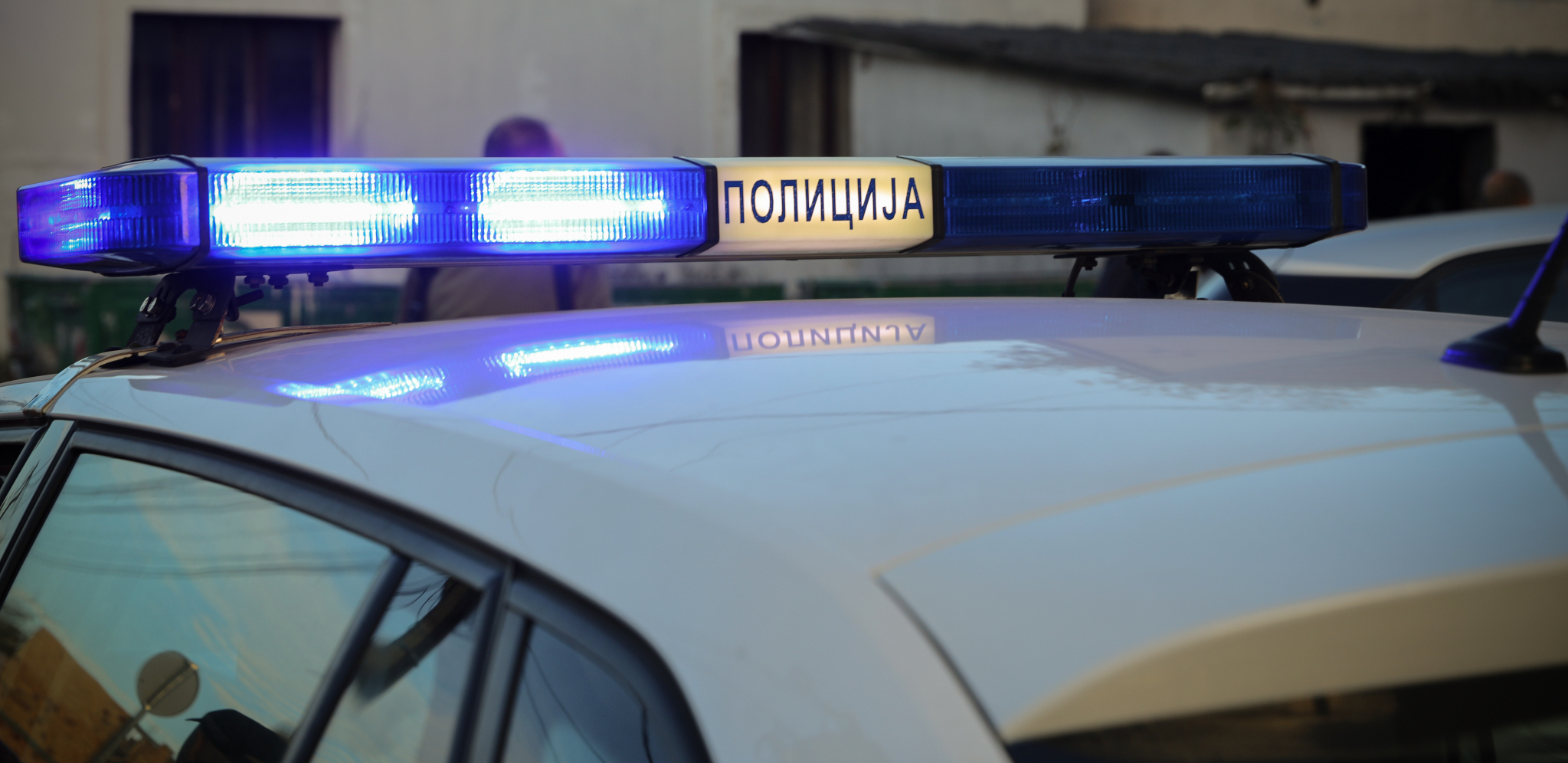 BRAĆA PRETUKLA MUŠKARCA ZBOG MUZIKE Detalji jezivog prebijanja u kafani u Zemun Polju