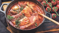 DUNAVSKI PAPRIKAŠ POMERA GRANICE DOBROG UKUSA Aromatično jelo sa ribom za prave gurmane, a posno