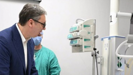 VUČIĆ SE RUKOVAO S RANJENIM ŽANDARMOM Junak Miloš će biti odlikovan, vešto i ozbiljno likvidirao teroristu (FOTO)