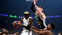 OGLASIO SE BONGA Evo šta je košarkaš Partizana rekao posle poraza od Efesa