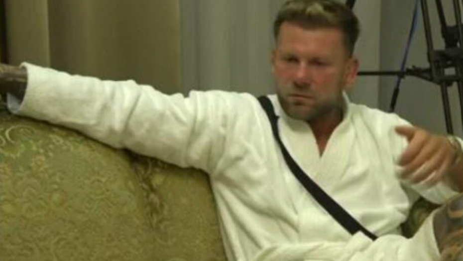 MIONA TI NISI NORMALNA, ŠTA TI SEBI DOPUŠTAŠ! Stanislav Krofak besan kao ris, uputio joj brutalne reči