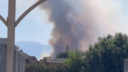 IZBIO VELIKI POŽAR BLIZU ANTALIJE Nastavlja se vazdušnu i kopnena intervencija (VIDEO)