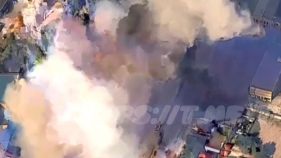RUSKI ISKANDERI GAĐALI MESTO ISTOVARA UKRAJINSKOG VOJNOG VOZA Oklopna vozila lete u vazduh (VIDEO)