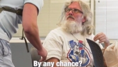 ZBOG OVOG SNIMKA ĆETE ZAPLAKATI Mladić prišao nepoznatom čoveku i zatražio novac, ono što se dalje desilo će vas ostaviti bez reči (VIDEO)