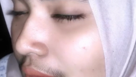 LJUDI U ŠOKU Žena sa najvećim brkovima na svetu sada pokazala i OVAJ DEO TELA, korisnici mreža ZGROŽENI (VIDEO)