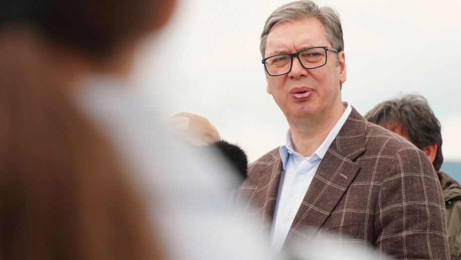 SARAJEVSKO OSLOBOĐENJE BI POŠTO-POTO DA SKINE VUČIĆA! Sramno, hoće nekoga da prizna “srpsku zločinačku politiku i genocid” NEMA DALJE