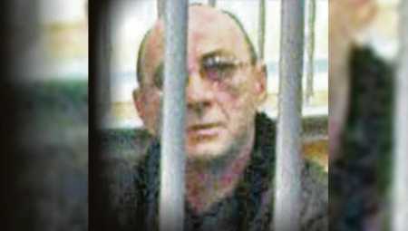 JOTKA: SUDIJA NEK' MOJ SIN (15) UĐE U SUDNICU DA VIDI KAVEZ U KOJEM SEDIM Jotić objasnio zašto neće nonogicu!