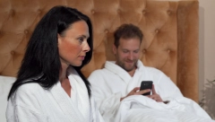 U ISTOM HOTELU JE ODSEO SA ŽENOM I LJUBAVNICOM Uhvatila je muža u prevari, a onda ga tako izblamirala da je propao u zemlju