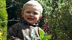 DEČAK (3) IZAŠAO U BAŠTU, PAS GA IZUJEDAO NA SMRT: Strašna tragedija