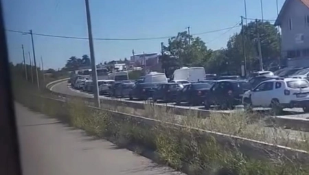 STRAVIČAN UDES KOD RUŠNJA Povređene četiri osobe