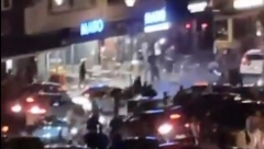 UŽASNE SCENE POSLE MEČA Ljutiti Turci napravili haos po Nemačkoj i Holandiji: Stolice letele na sve strane, napadnuta i policija (VIDEO)