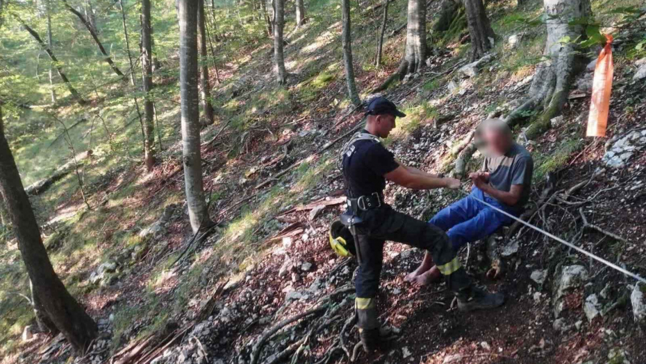 DRAMA NA TARI! Na Kaluđerskim barama NESTAO muškarac, vatrogasci češljali teren!