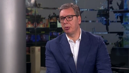 OČEKUJEM MAKRONA U SRBIJI: Vučić o izborim u Francuskoj - Desnica doživela "debakl" u Francuskoj a osvojila značajno više glasova