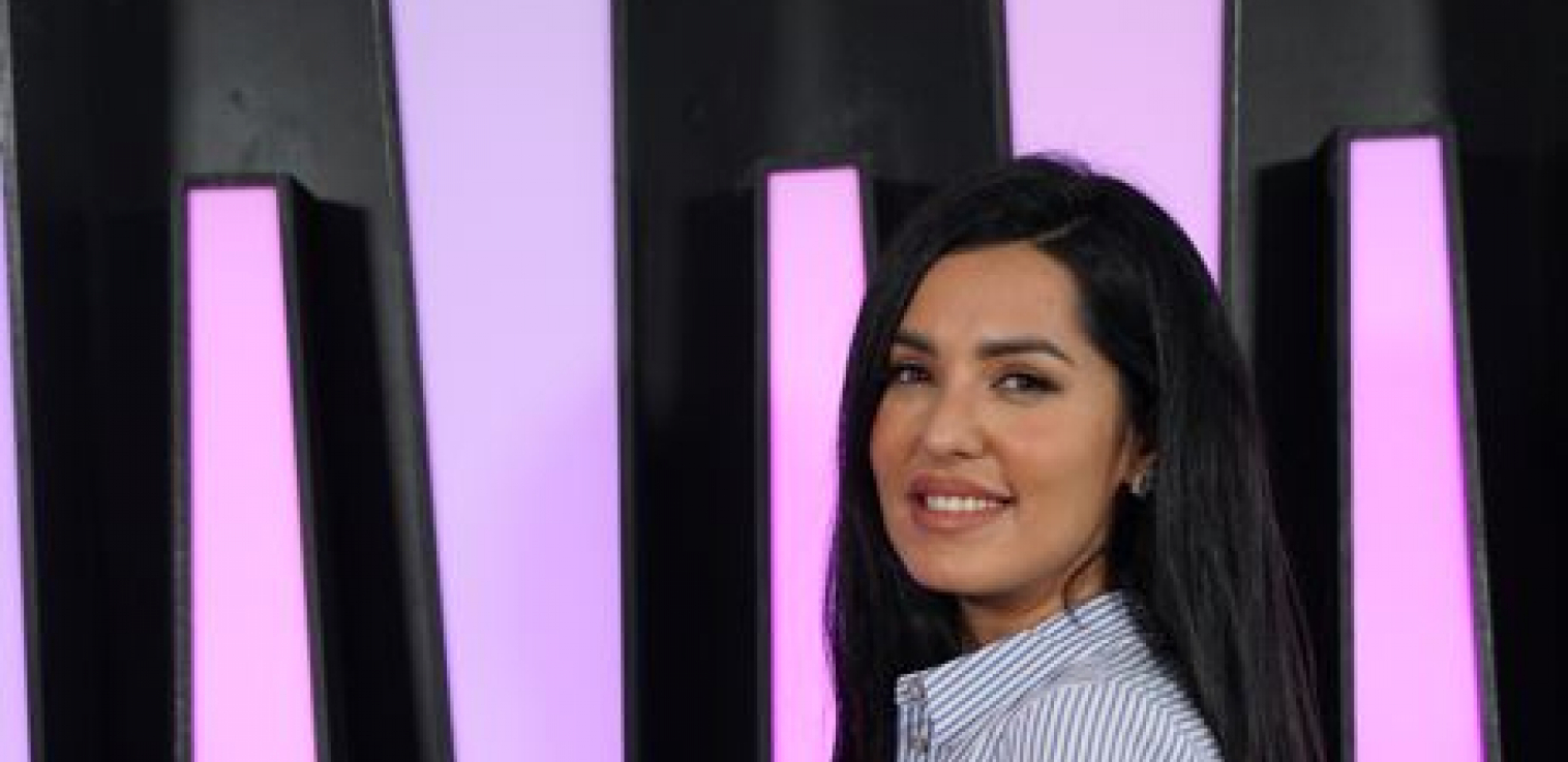 TANJA SAVIĆ NA KORAK DO UDAJE! Pevačica otkrila detalje veze sa 6 godina mlađim pilotom!