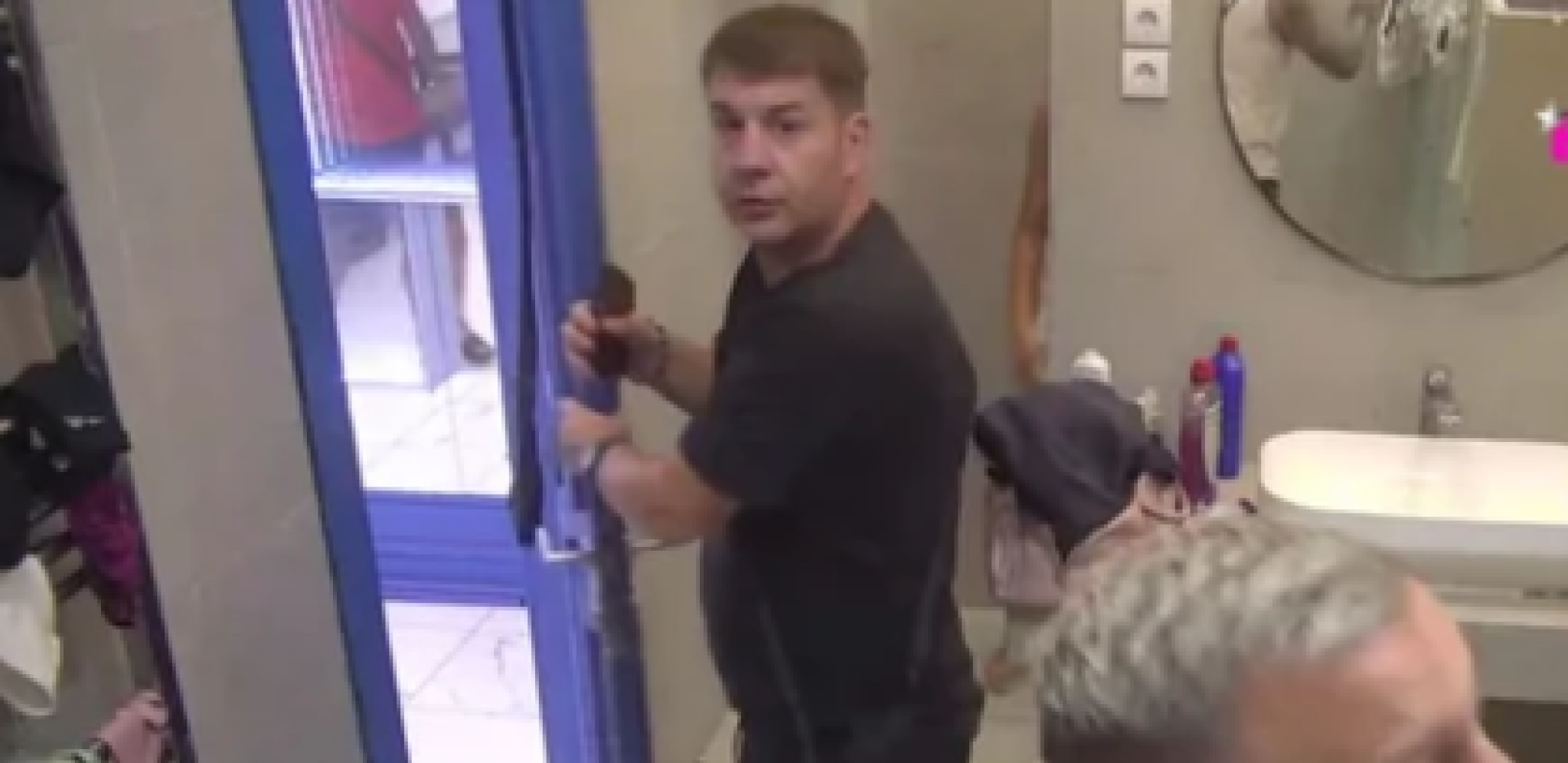 DŽABA TI SVE KAD NE MOŽEŠ DA IMAŠ DECU! Ivan Marinković "udario" Jelenu gde je najviše boli, ovo niko nije očekivao!