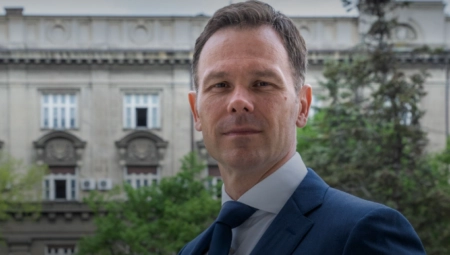 MALI: Srbija pronalazi svoje izvore rasta, što vodi ka daljem poboljšanju životnog standarda