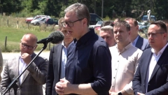 VUČIĆ ODGOVORIO NA IZJAVE BAJDENA I KLARKA "Nećemo biti bilo čiji PLEN kao 1999."