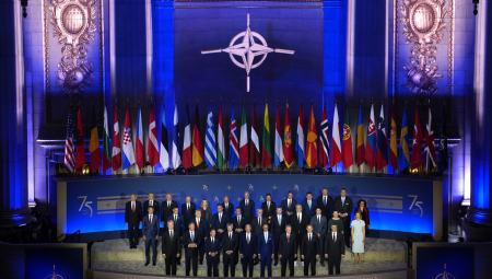 NATO SLAVI 75 GODINA Veliki vojni savez s velikim problemima