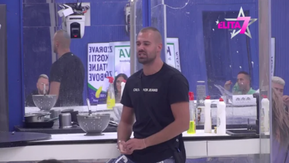 SLAB NA RIJALITI UČESNICE Uroš ljubi Jelenu, a krije da je u prošlosti odlepio za ovom atraktivnom Zadrugarkom