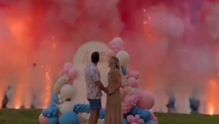 PRŠTALO KAO DA JE IZBIO RAT Dobili dete, pa priredili vatromet za otkrivanje pola - naišli na žestoke osude! (VIDEO)