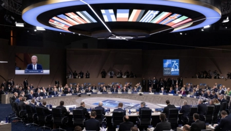 POBUNA MAĐARSKE U NATO-u ZBOG KINE! Bajden obećao veliku pomoć Zelenskom, Moskva BESNA!