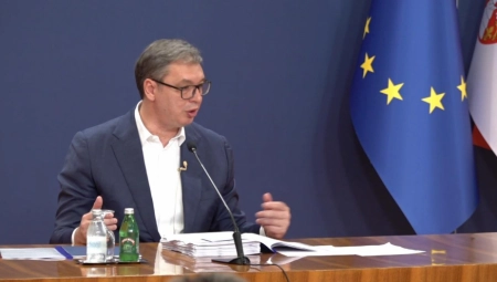 VUČIĆ O REZOLUCIJI O JASENOVCU "Smeta vam zato što želite da srušite Dejton i uništite RS"