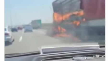 PLAMEN GUTA KAMION NASRED AUTOPUTA! Gusti, crni dim se širi svuda (VIDEO)