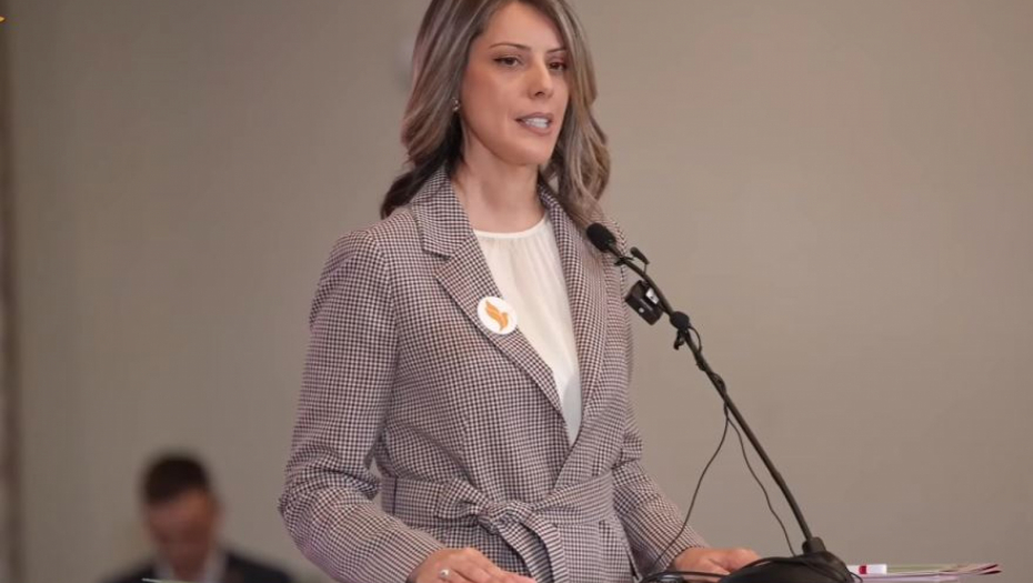 "URA" NI DA ČUJE ZA OBNOVU KAPELE Novaković Đurović "osula paljbu": Mandić predlaže ideje ugrožavanja nacionalnih interesa