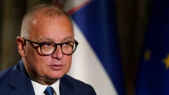 VESIĆ: Do kraja jula počinje gradnja nove pruge do Ekspa, u toku je nabavka prvih devet vozova