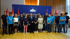 VUČEVIĆ ČESTITAO NAŠIM OLIMPIJCIMA ZNANJA "Srbija će znati kako da svoj svojoj deci obezbedi najbolje moguće uslove za život, učenje i napredak"