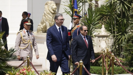VUČIĆ SUMIRAO POSETU EGIPTU Sporazumi koje smo potpisali doneće ogromnu dobrobit za naše građane (VIDEO)