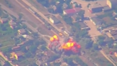 ISPALJENE DVE RAKETE NA VOZ, SNIMAK JE ZASTRAŠUJUĆ Rusi tvrde da je mrtvo 120 ukrajinskih vojnika (FOTO/VIDEO)