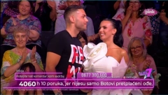 ANĐELO PRIREDIO ANITI NEVEROVATNO IZNENAĐENJE Usred emisije uradio ovo, pobednica zanemela, pali strasni poljupci