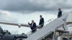 TRAMP STIGAO U MILVOKI Ovo je prvo uradio po izlasku iz aviona (VIDEO)