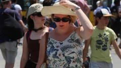 KRIZA 40-IH KOD MUŠKARACA I ŽENA Kako preživeti promene u izgledu i ponašanju