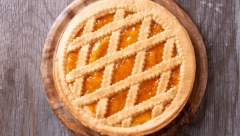 TART SA BRESKVAMA ZA DOBRO RASPOLOŽENJE Letnji desert koji osvaja od prvog zalogaja, pravićete stalno