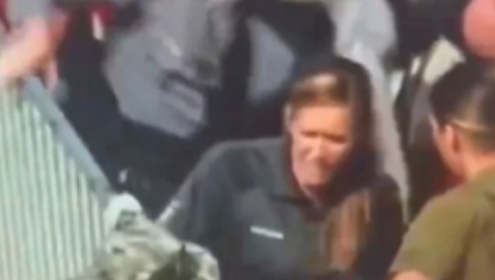 VATROGASNI KOMANDIR UBIJEN ŠTITEĆI SVOJU PORODICU! Ovo je najpotresnija scena tokom atentata na Trampa (VIDEO)