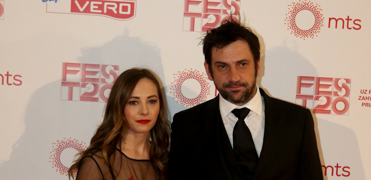 JOVANA STOJILJKOVIĆ ČEKA DETE SA 11 GODINA STARIJIM KOLEGOM Raskinuli su, pa se pomirili, a pre njega je ljubila poznatog košarkaša