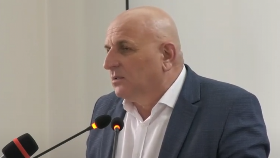 PUCANJ U POLICAJCA JE PUCANJ U DRŽAVU Oglasio se prvi čovek Loznice posle ubistva Nikole i ranjavanja Vjekoslava