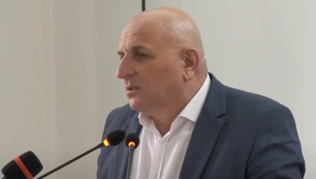 PUCANJ U POLICAJCA JE PUCANJ U DRŽAVU Oglasio se prvi čovek Loznice posle ubistva Nikole i ranjavanja Vjekoslava