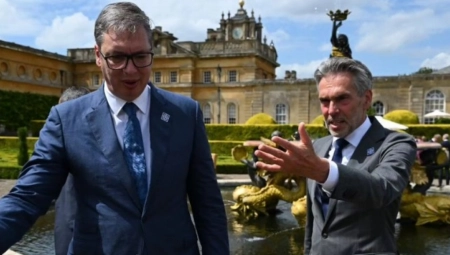 VUČIĆ POZVAO NOVOG PREMIJERA HOLANDIJE U SRBIJU Oglasio se iz Londona i otkrio detalje (FOTO)