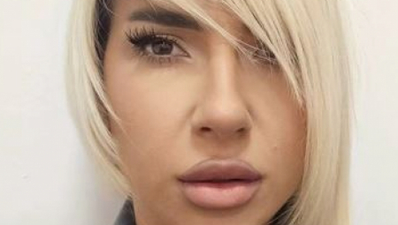 JOVANA NA KONJU OGRNUTA SRPSKOM ZASTAVOM! Voditeljka novim snimkom podigla prašinu, svi pričaju o ovome