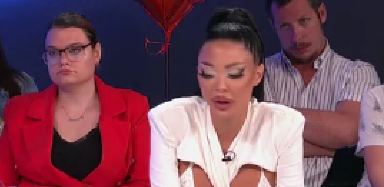 PODVODILA JE SOPSTVENU ĆERKU! Maja Marinković žestoko udarila na učesnicu rijalitija, javnost u šoku zbog ovih reči!