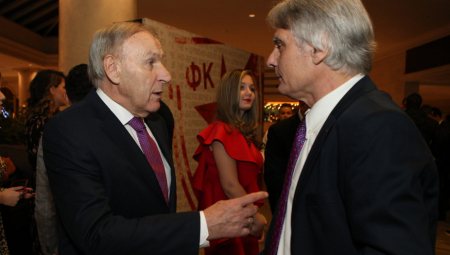 BIĆE TO CRVENO-BELI SPEKTAKL Dule Savić zove "zvezdaše" na utakmicu sezone i priziva još jedan istorijski preokret na "Marakani"