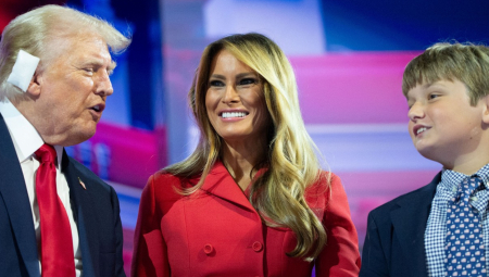 UDARAC ISPOD POJASA! Trampovi protivnici objavili eksplicitne fotografije Melanije Tramp (FOTO)