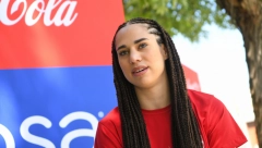 SPREMNA DA NASTAVI NIZ Simpatična Aleksandra Perišić debituje na Olimpijskim igrama, a za sport.alo poručuje: Daće Bog da slavimo zlatnu medalju, hvala Tijani i Milici