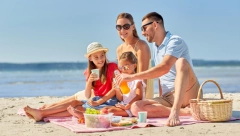 NOSITE OVE NAMIRNICE NA PLAŽU? Ne činite to ni pod razno, po vrućini postaju pravo leglo bakterija!