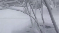 LJUDI, ŠTA SE OVO DEŠAVA?  U Australiji počeo da pada sneg! (FOTO)