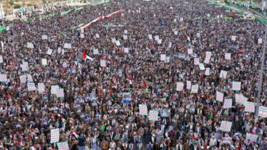 PREKO DVA MILIONA LJUDI NA NAJVEĆEM SKUPU IKAD U Jemenu traže hitnu intervenciju Irana i brisanje Izraela sa lica zemlje! (VIDEO)